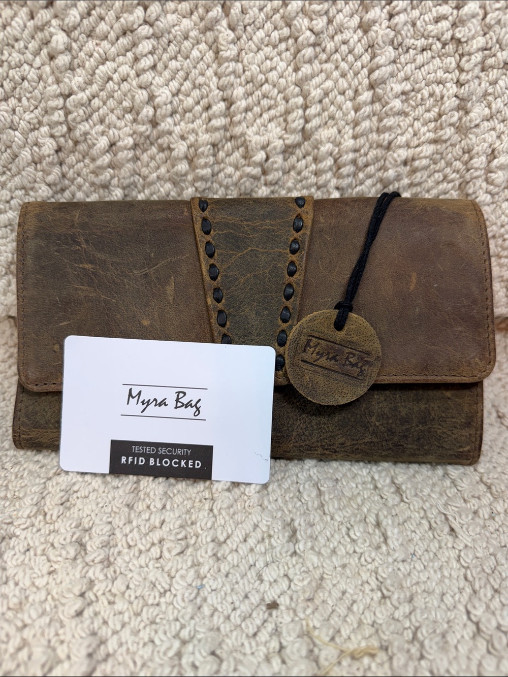 Myra Bag Distressed Brown Leather Trifold Card & Key Holder - Picture 2 of 4